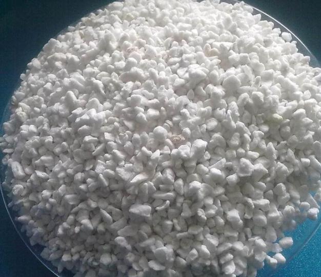 無土栽培基質(zhì)珍珠巖.jpg 無土栽培基質(zhì)珍珠巖.jpg